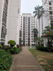 Parkview Apartments (D23), Apartment #618228471